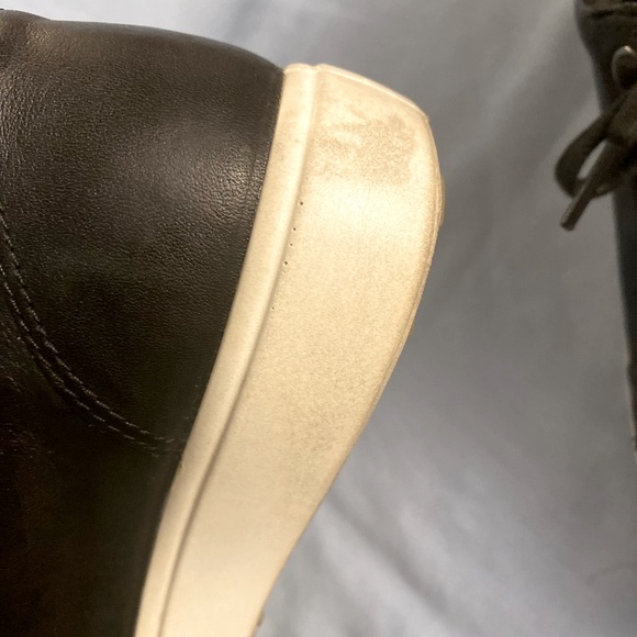 Black smooth leather Ecco Soft 7 cap toe sneakers US 8-8.5 / EU 39. Gently used. - Picture 3 of 7